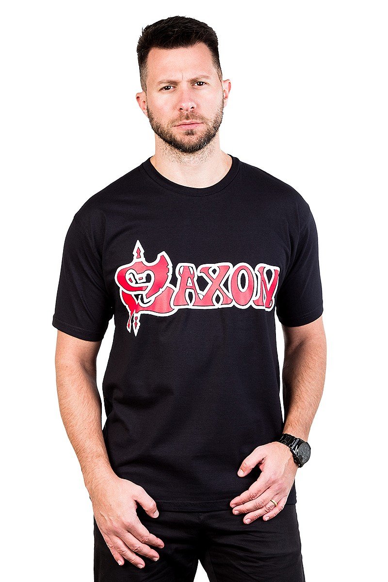 Camiseta Saxon Escrita Com Estampa - UNISSEX