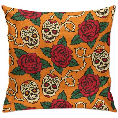cap109 capa para almofada decorativa caveiras rosas vermelhas fundo amarelo 2