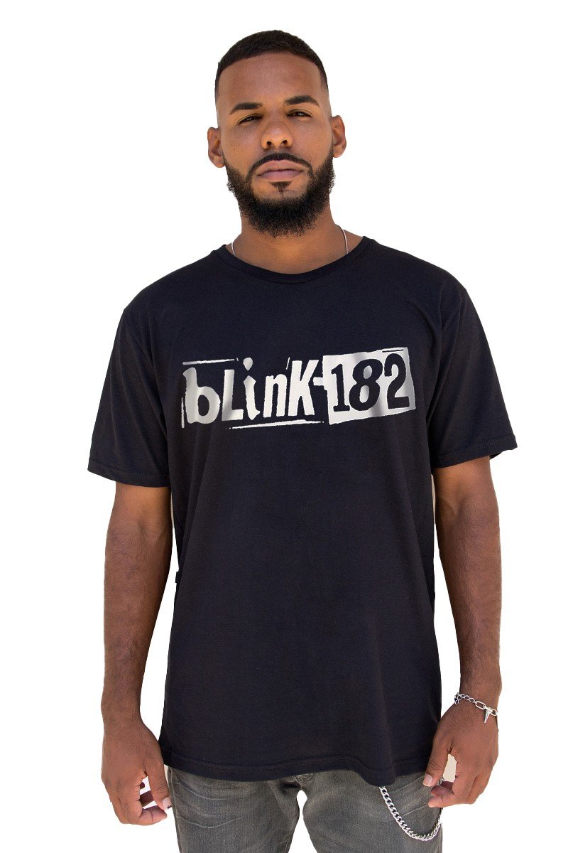 Camiseta Blink-182 Escrita Várias Cores Manga Curta - Unissex