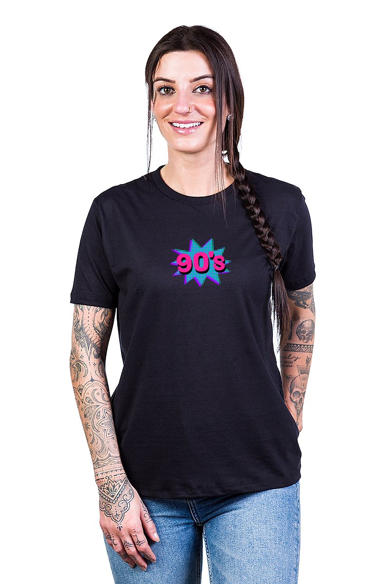 Camiseta Anos 90 Detalhe Peito Alta Definição 100% Algodão - Unissex